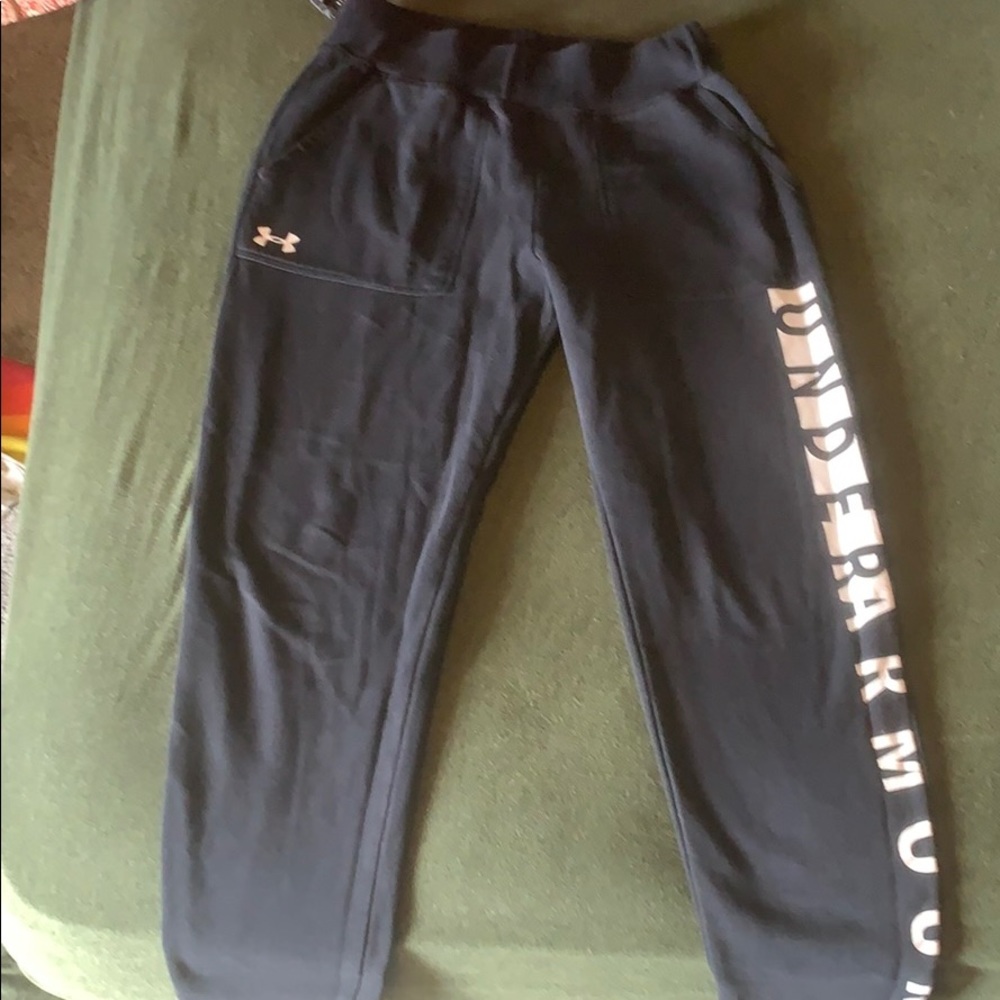 UNDER ARMOUR JOGGERS WOMEN